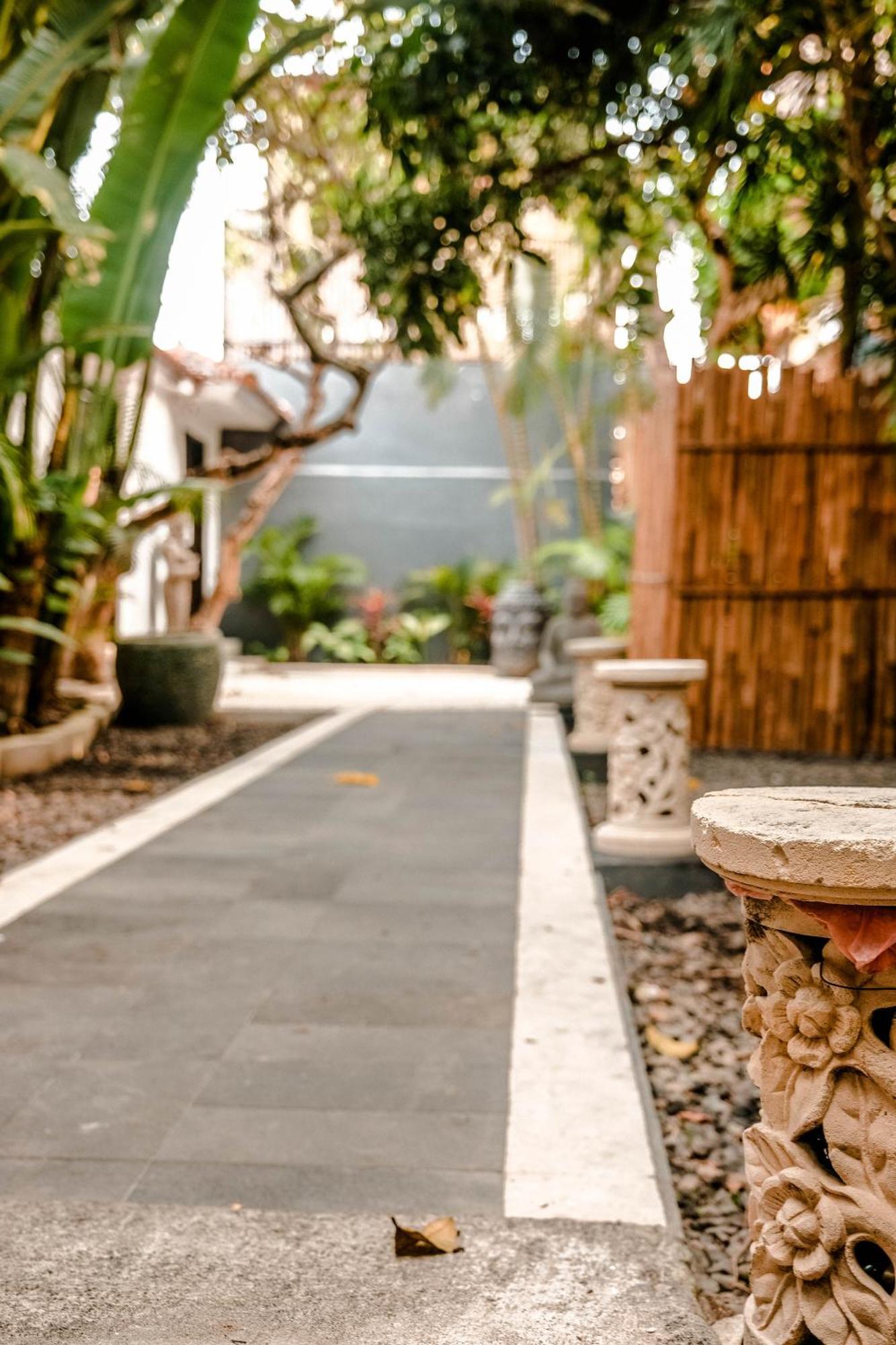 Lalita Villas Seminyak Exteriör bild
