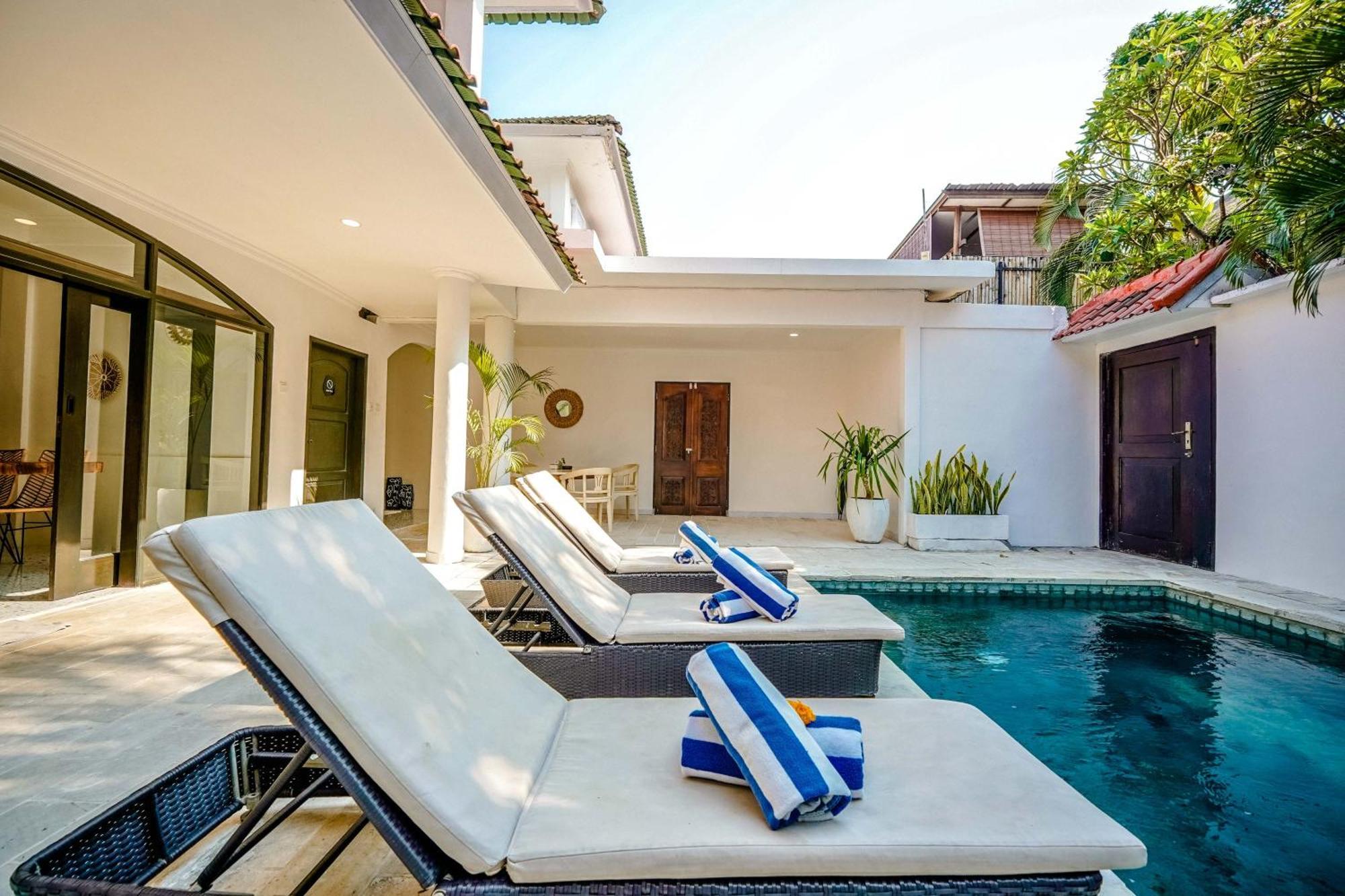 Lalita Villas Seminyak Exteriör bild