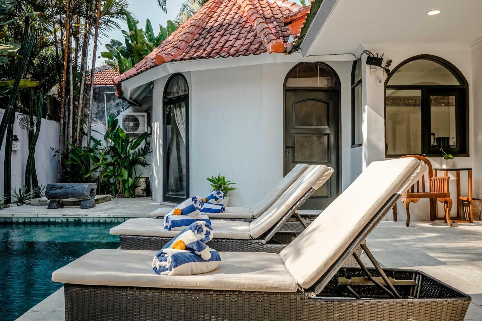 Lalita Villas Seminyak Exteriör bild