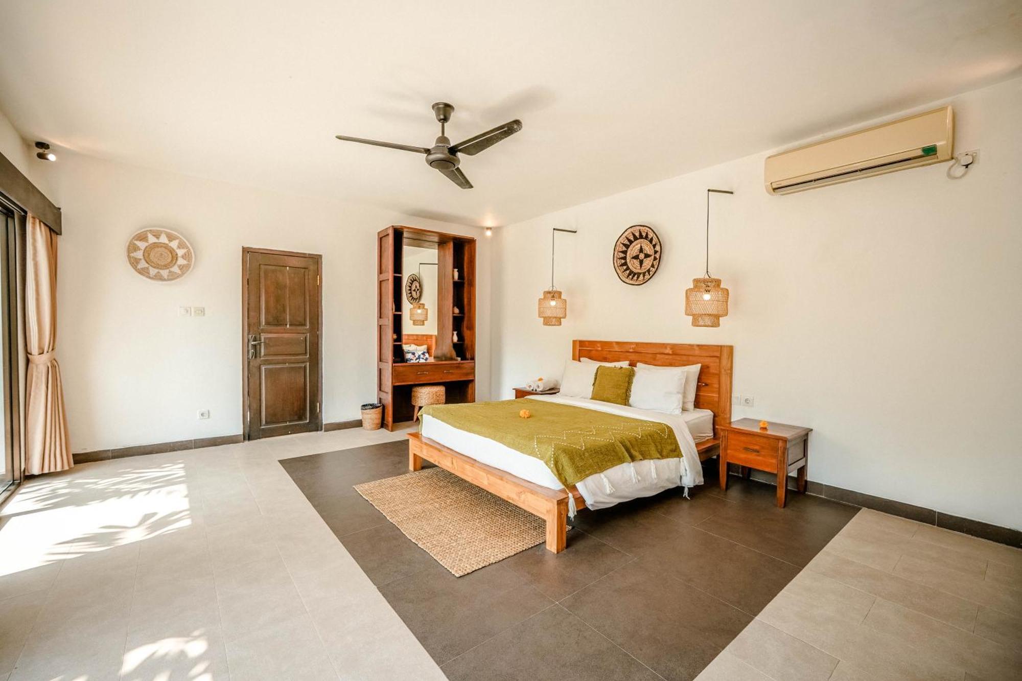 Lalita Villas Seminyak Exteriör bild