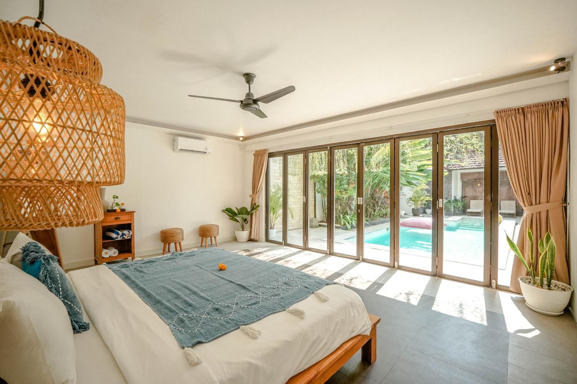 Lalita Villas Seminyak Exteriör bild
