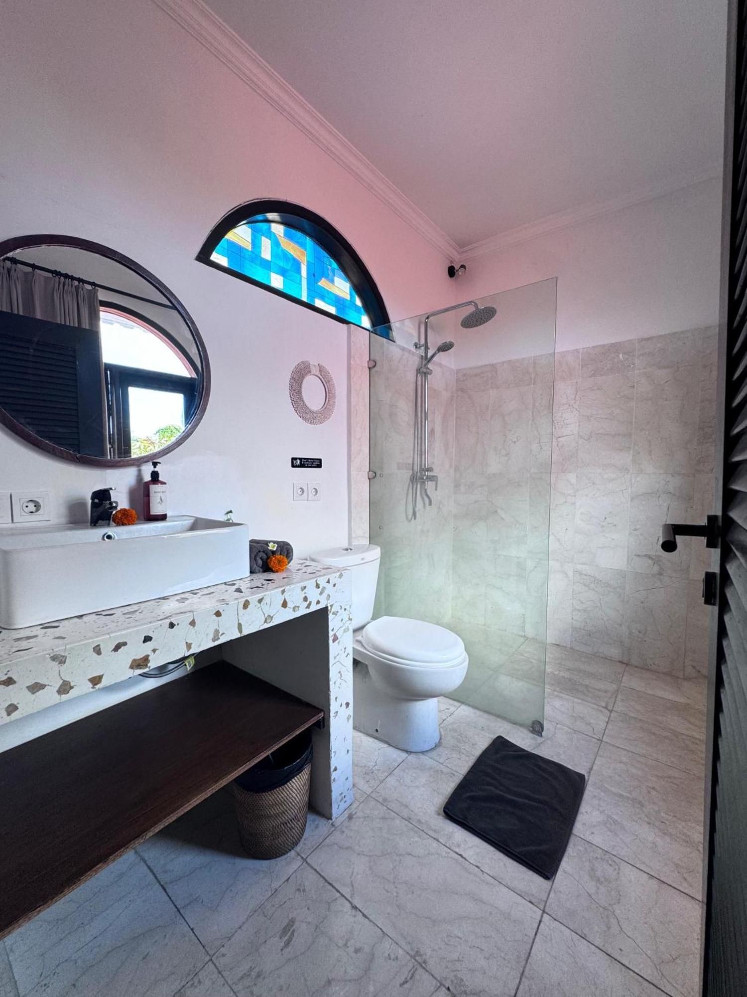 Lalita Villas Seminyak Exteriör bild