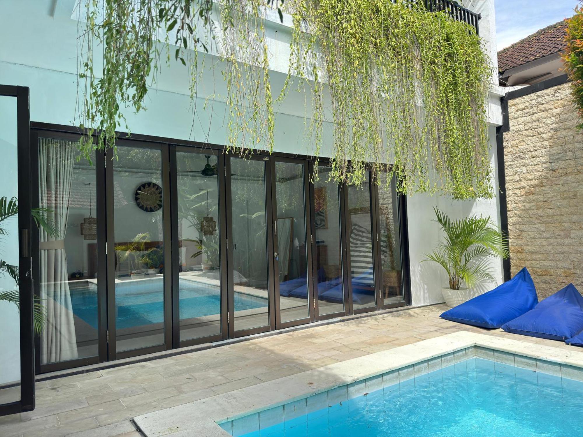 Lalita Villas Seminyak Exteriör bild